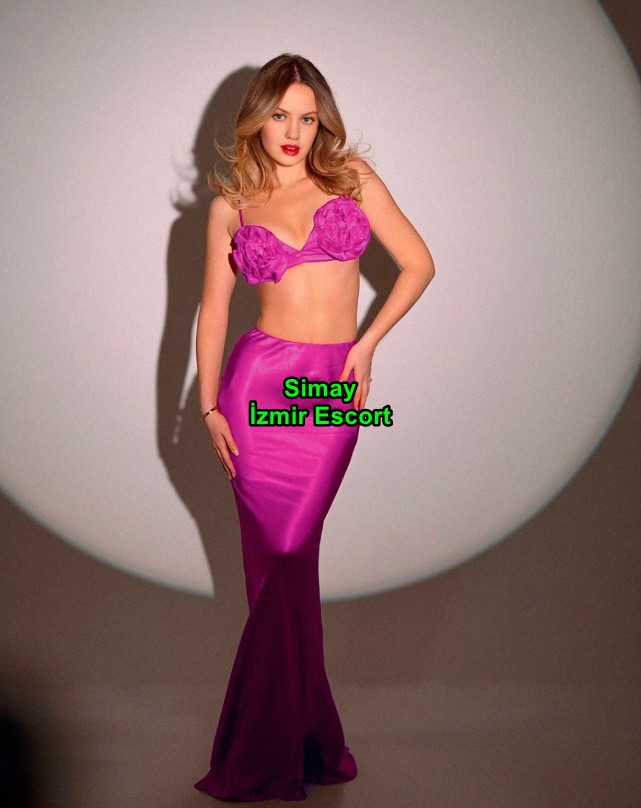 izmirescortsimay-1 İzmir Escort Simay Partnerimi Mutlu Etmeden Bırakmam